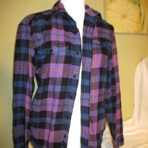 American Eagle Classic Fit Flannel Small Purple